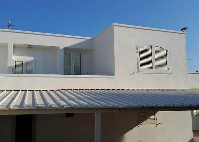 Ondazzurra לינה וארוחת בוקר Patù