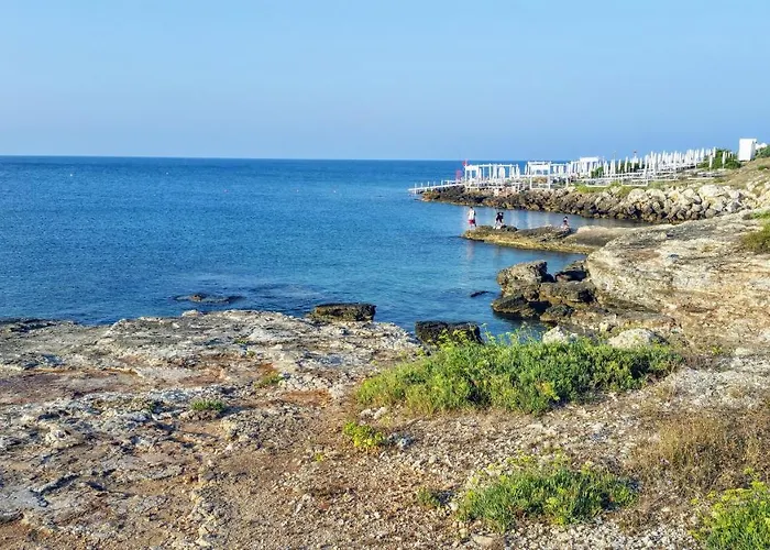 לינה וארוחת בוקר Ondazzurra 3*